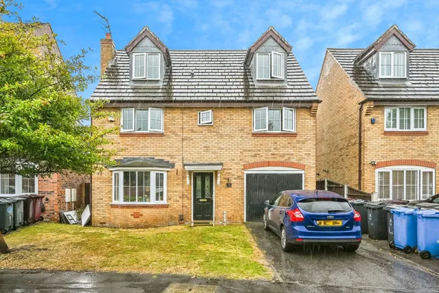 Clough Road, Halewood, L26, photo 1