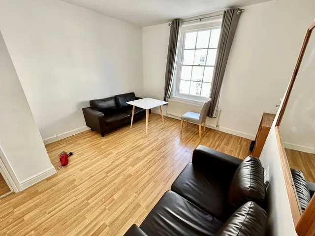 Bath Street, Leamington Spa, CV31, photo 3