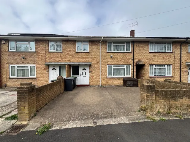 Prospect Lane, Havant, PO9, photo 1