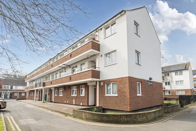 Photo 2 — Armitage Road, SE10