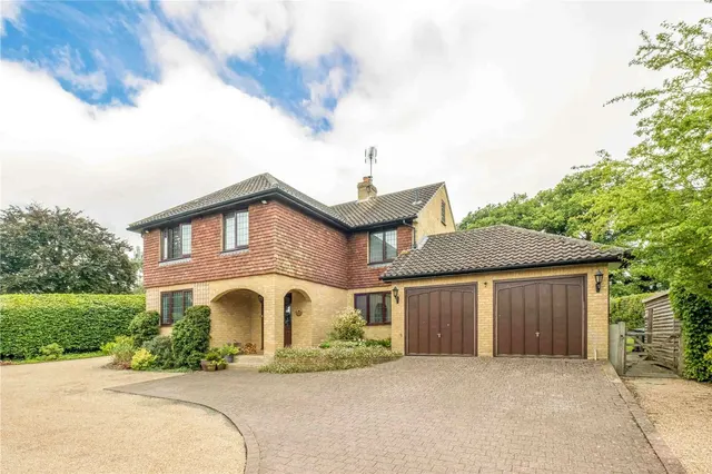 Ox Lane, Tenterden, Kent, TN30 6NQ, photo 1