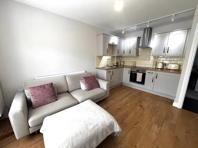 Clay Lane, Wendover, HP22, photo 2
