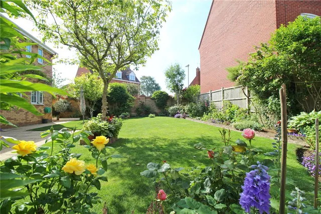 Ash Close, Spalding, PE12, photo 2