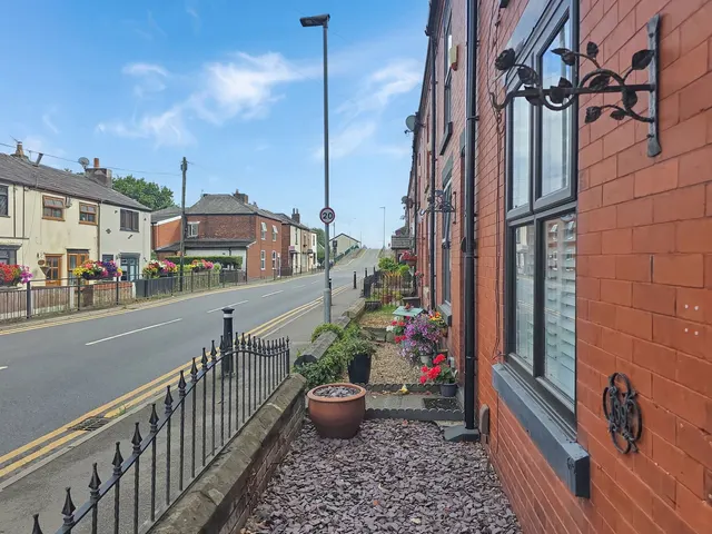 Photo 3 — Higher Green Lane, Astley M29 7JA