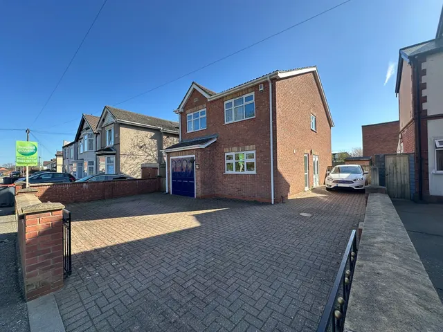 Alfreton Road, Sutton-In-Ashfield, NG17, photo 1