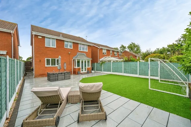 Photo 2 — Ironstone Road, Burntwood, Staffordshire, WS7