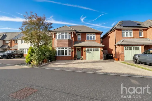 4 bedroom house, Sellars Way, Basildon, SS15