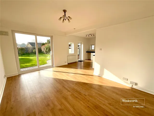 Photo 3 — Woodland Way, Highcliffe, Dorset, BH23