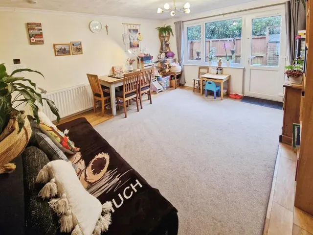 Lanes End, Totland Bay, PO39, photo 3