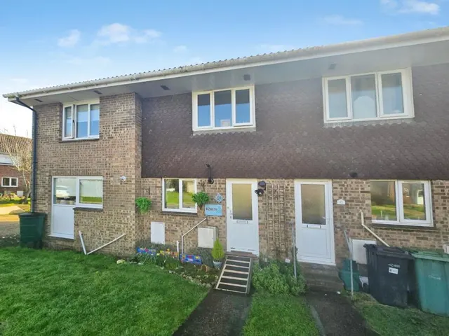 Lanes End, Totland Bay, PO39, photo 1