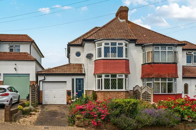 Hawthorn Drive, BR4, photo 1