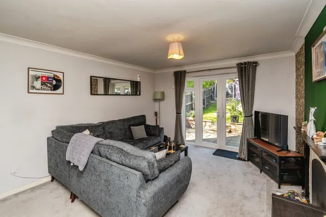 Mill Crescent, Heath Hayes, WS11, photo 2