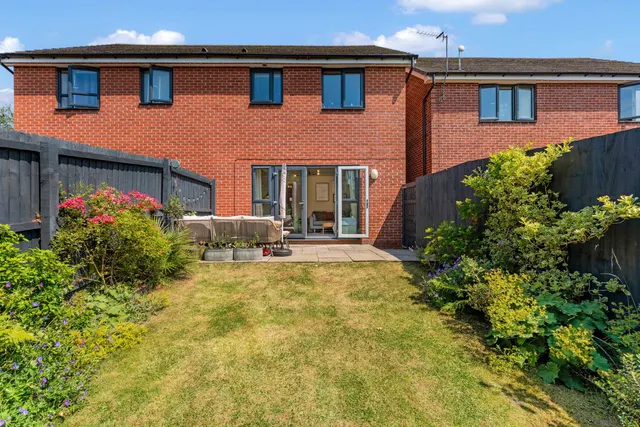 Photo 3 — Bugle Close, Salford, M7 2GP