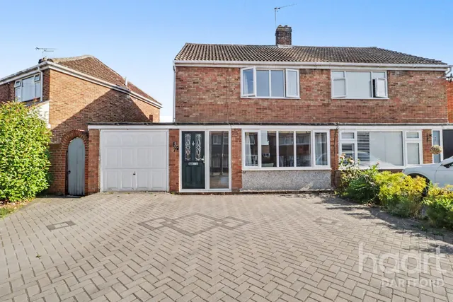 Lonsdale Crescent, Dartford, DA2, photo 1
