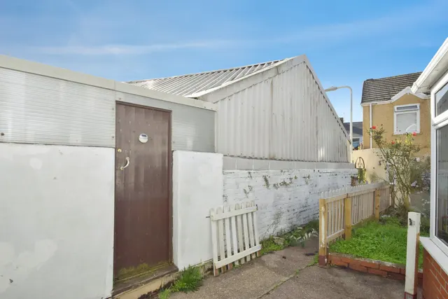 Catherine Street, Swansea, SA1, photo 2