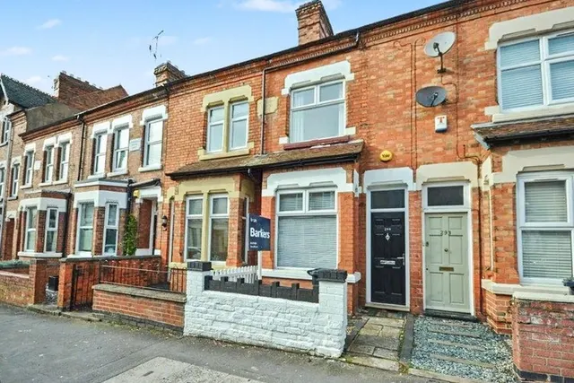 Clarendon Park Road, Leicester, LE2, photo 2