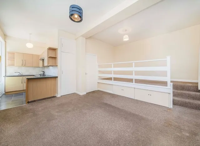 Photo 2 — Surbiton Road, Kingston Upon Thames, KT1