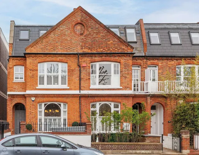 Peterborough Road, London, SW6 3BT, photo 1