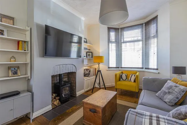 Monmouth Street, Cardiff, CF11, photo 1