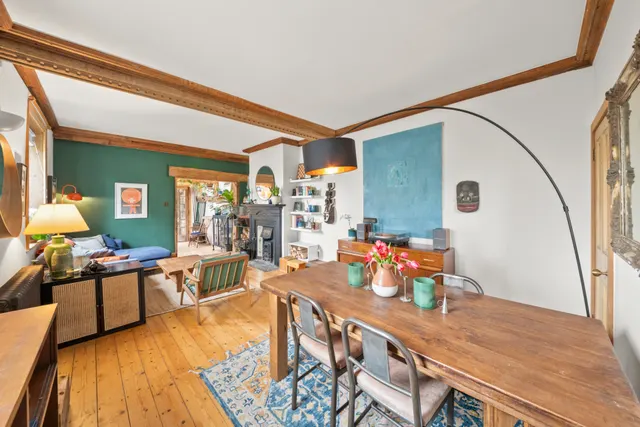 Photo 3 — Bishops Road, Hanwell, W7 2NZ