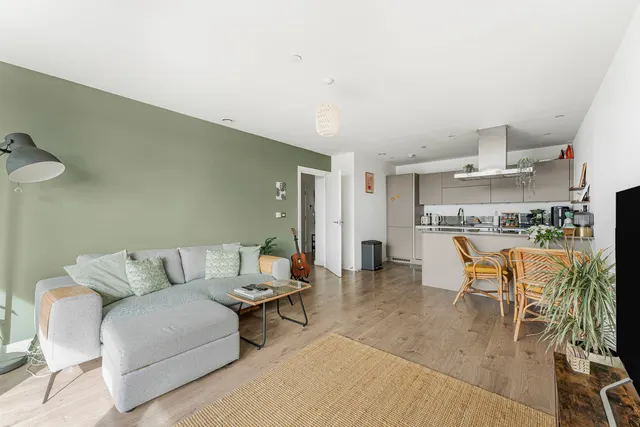 Beechwood Road, London, E8, photo 3