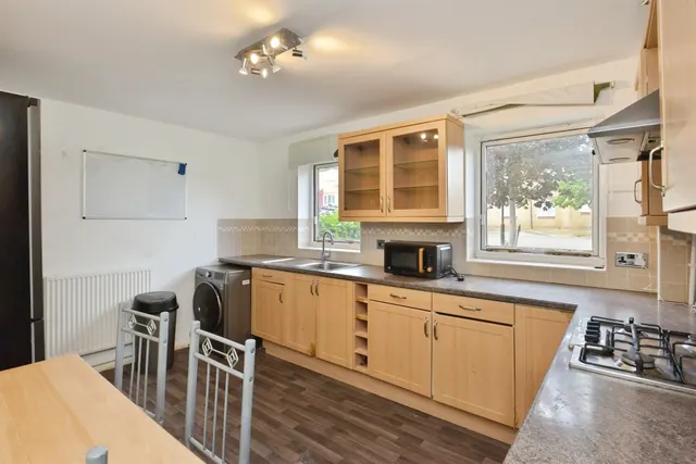 Ambridge Grove, Peartree Bridge, MK6, photo 3