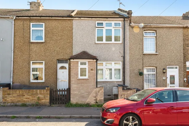 Gipsy Lane, Grays, RM17, photo 1