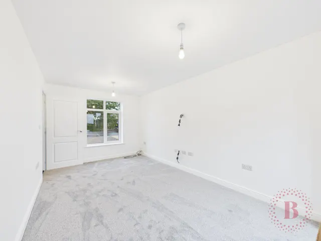Highfield Avenue, Langwith, NG20, photo 2