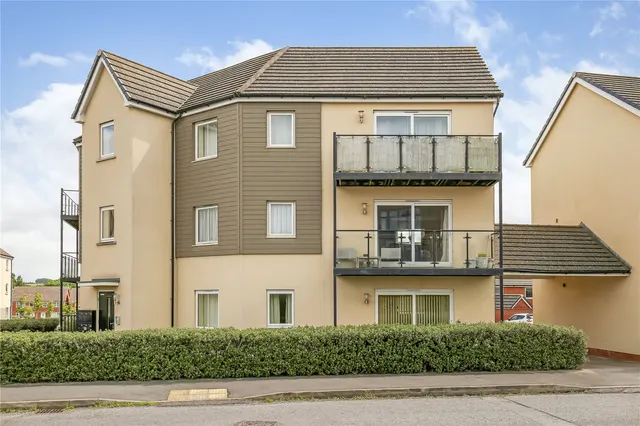 Davies Road, Longhedge, Wiltshire, SP4 6SF, photo 1