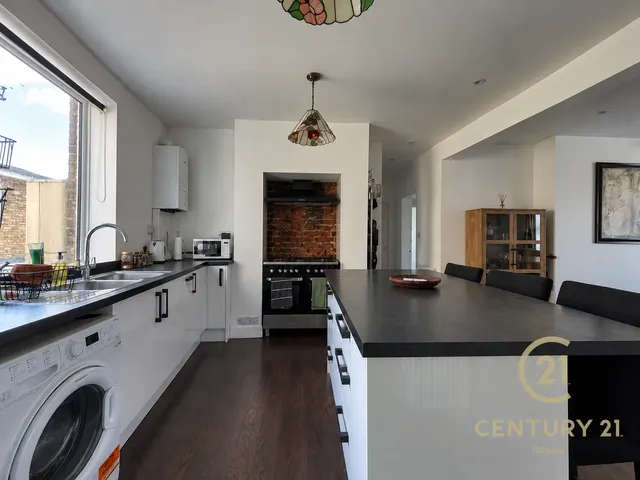 Surbiton Road, Kingston upon Thames, KT1, photo 3