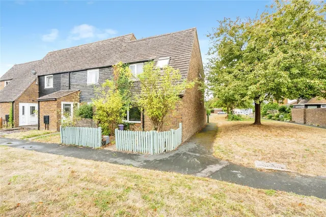 Winterbourne Road, Chichester, PO19, photo 1