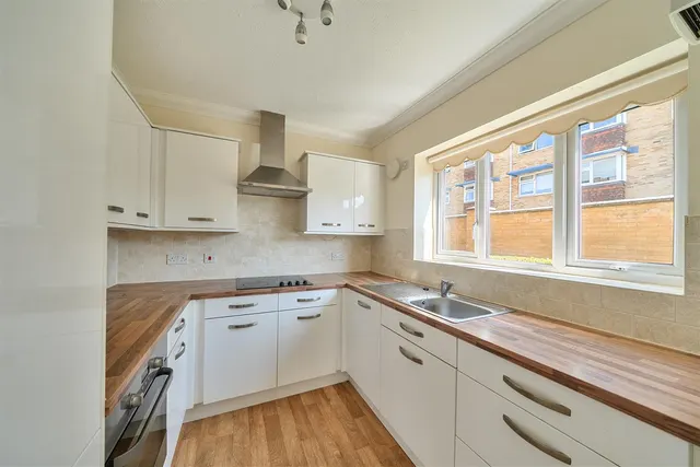 Devonshire Road, Southampton, SO15, photo 3