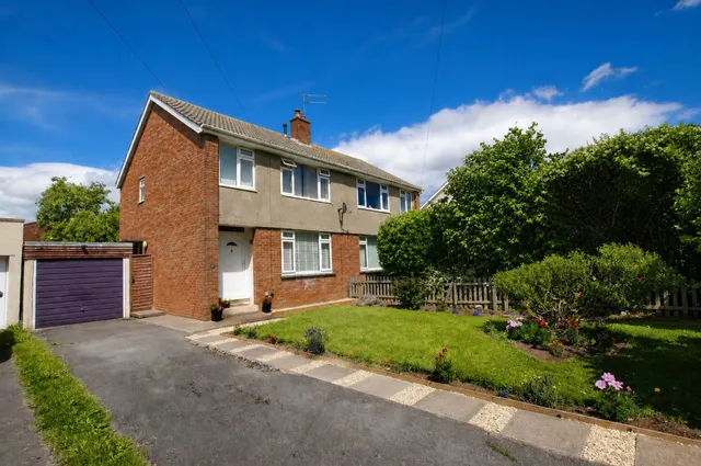 Binhay Road, Yatton, BS49, photo 1