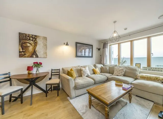 Drayton Green Road, West Ealing, W13, photo 3