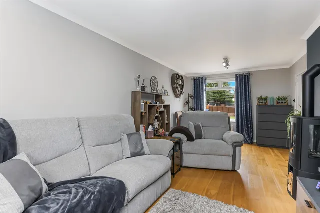 Photo 2 — Clydesdale Avenue, Hamilton, South Lanarkshire, ML3