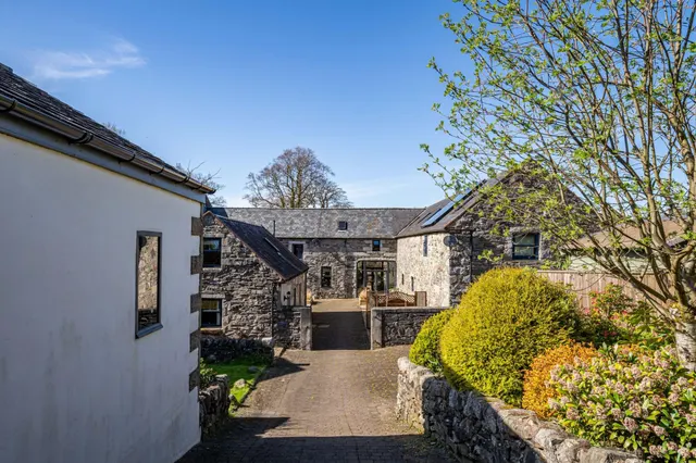 Stable Lodge and Cottage, Barholm, DG8, photo 2