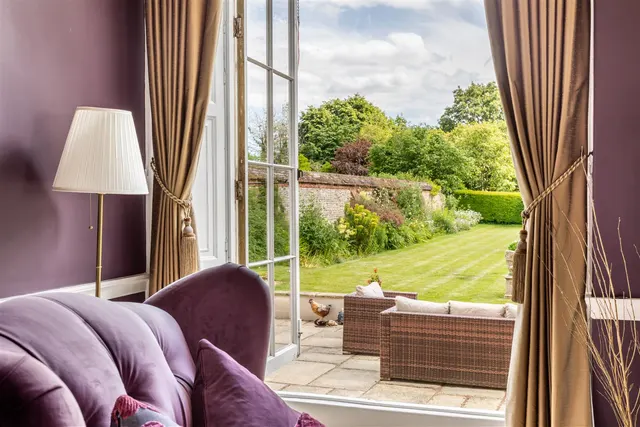 North Crawley, Newport Pagnell, photo 3