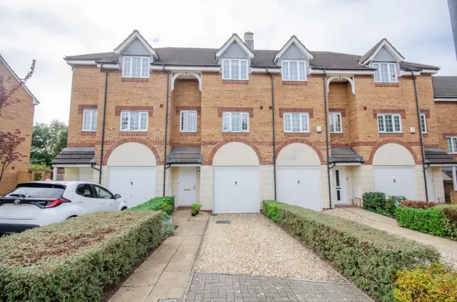 Cave Close, Downend, BS16, photo 1