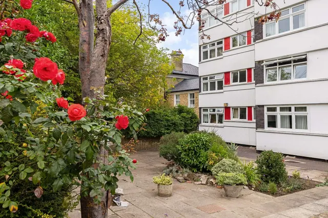 Carlton Drive, Putney, SW15, photo 1