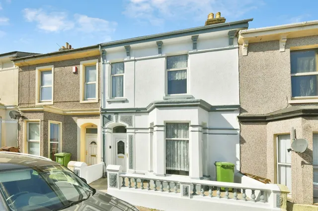 Southern Terrace, Plymouth, PL4, photo 1