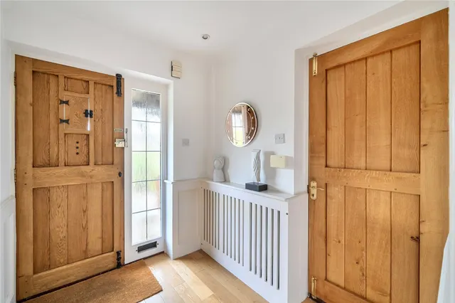 Bowbridge Lane, Prestbury, GL52, photo 3