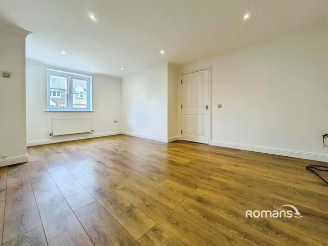 Letts Green, Woodley, RG5, photo 3