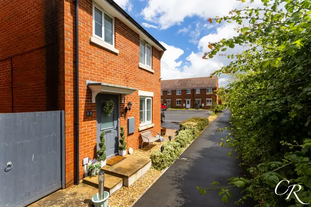Sapperton Drive, Bishops Cleeve, photo 1