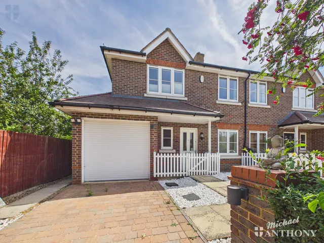 Jannetta Close, Aylesbury, HP20 1AE, photo 1