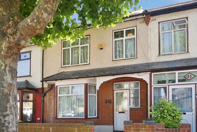 Brancaster Road, Manor Park, London, E12, photo 1