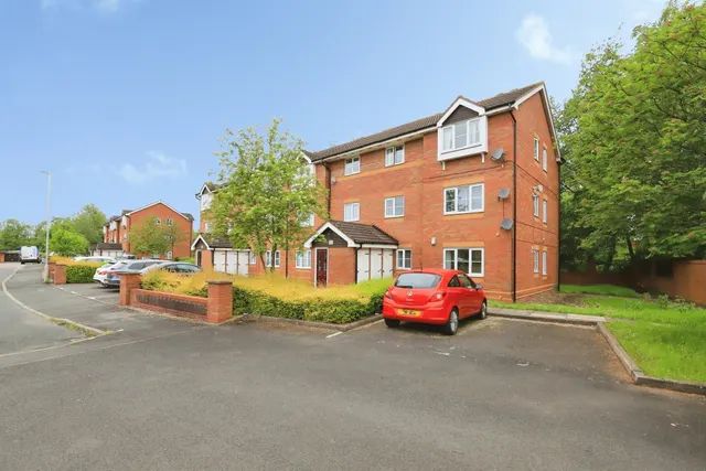 Morville Croft, Bilston, WV14, photo 1