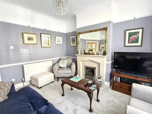 Photo 3 — The Drive, High Barnet, Barnet, EN5 4JG