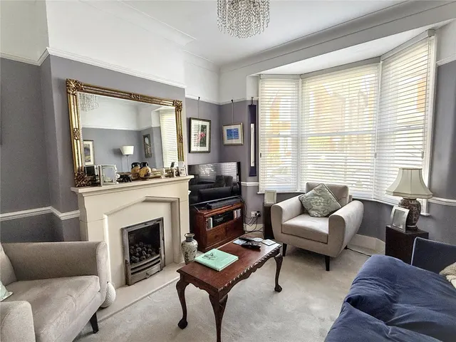 Photo 2 — The Drive, High Barnet, Barnet, EN5 4JG