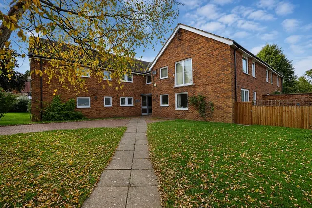 Sorrel Close, Isham, NN14, photo 1