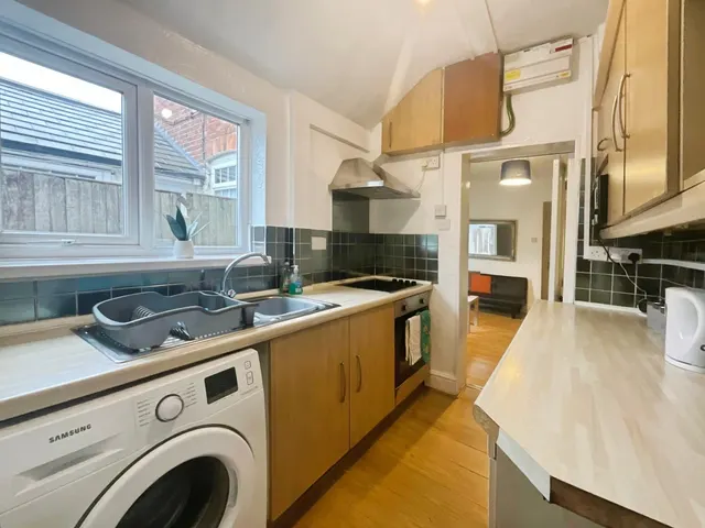 Station Road, Mansfield, NG20, photo 2